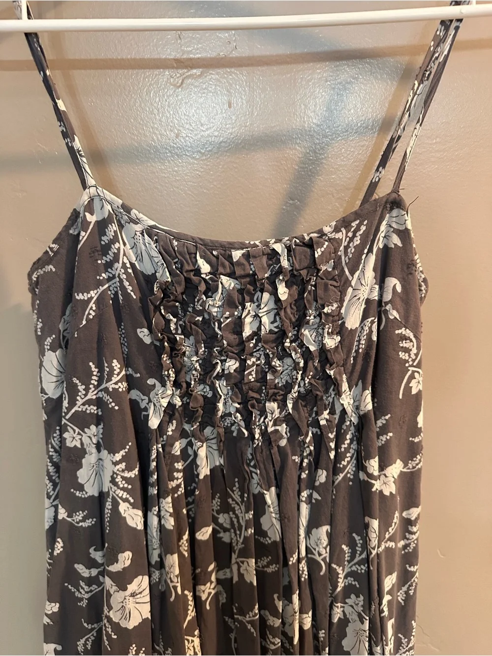 GAP Gray Floral Smocked Sundress Summer Dress Size 8